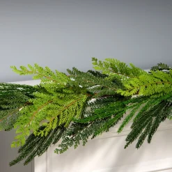 5 ft. Christmas Cottage Garland