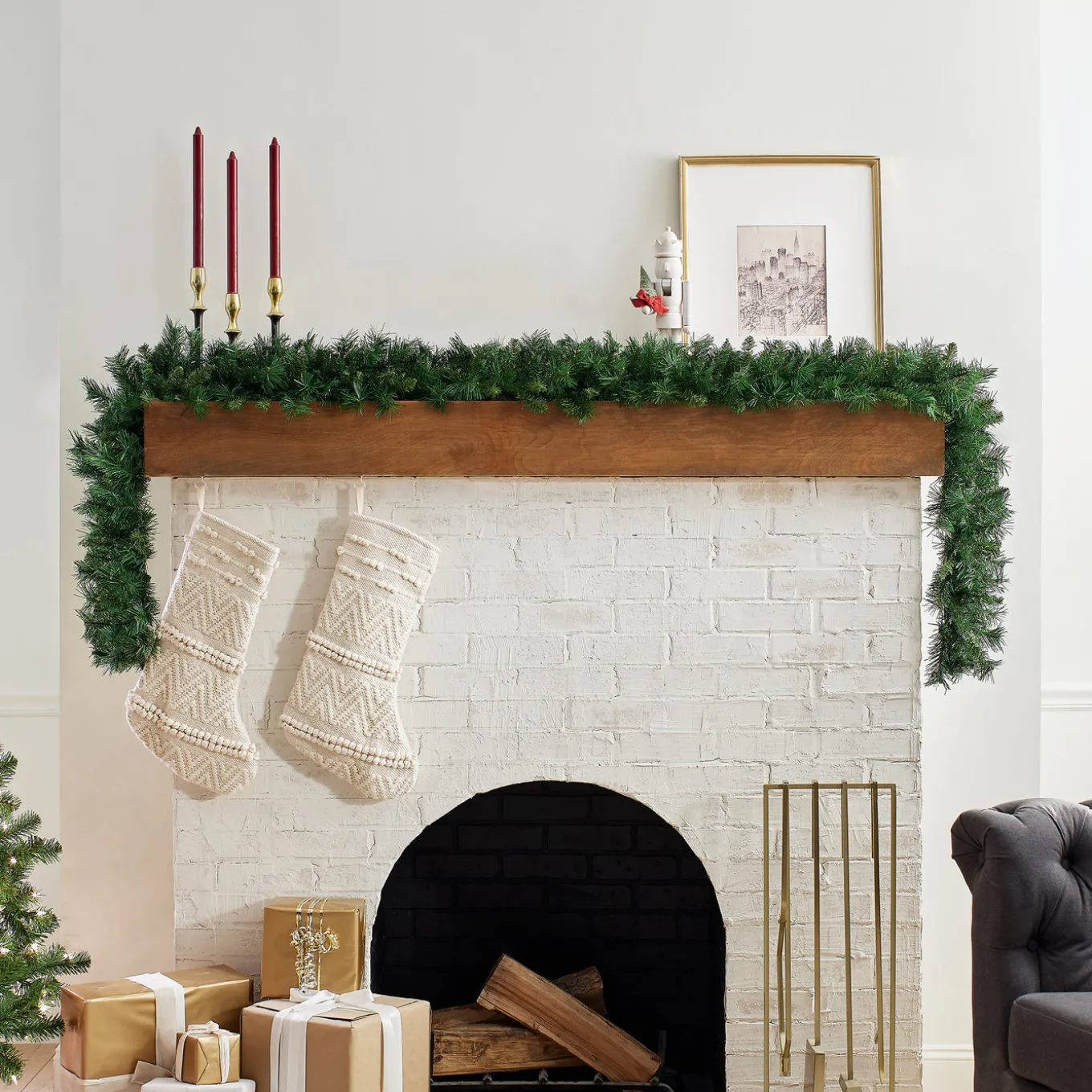 9 ft. Winchester Pine Garland