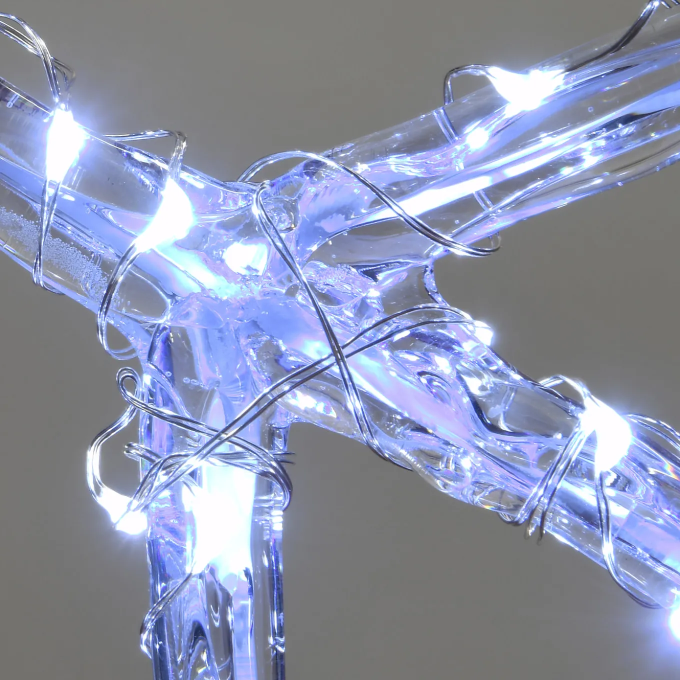 24 in. and 20 in. Ice Crystal Snowflakes with LED Lights