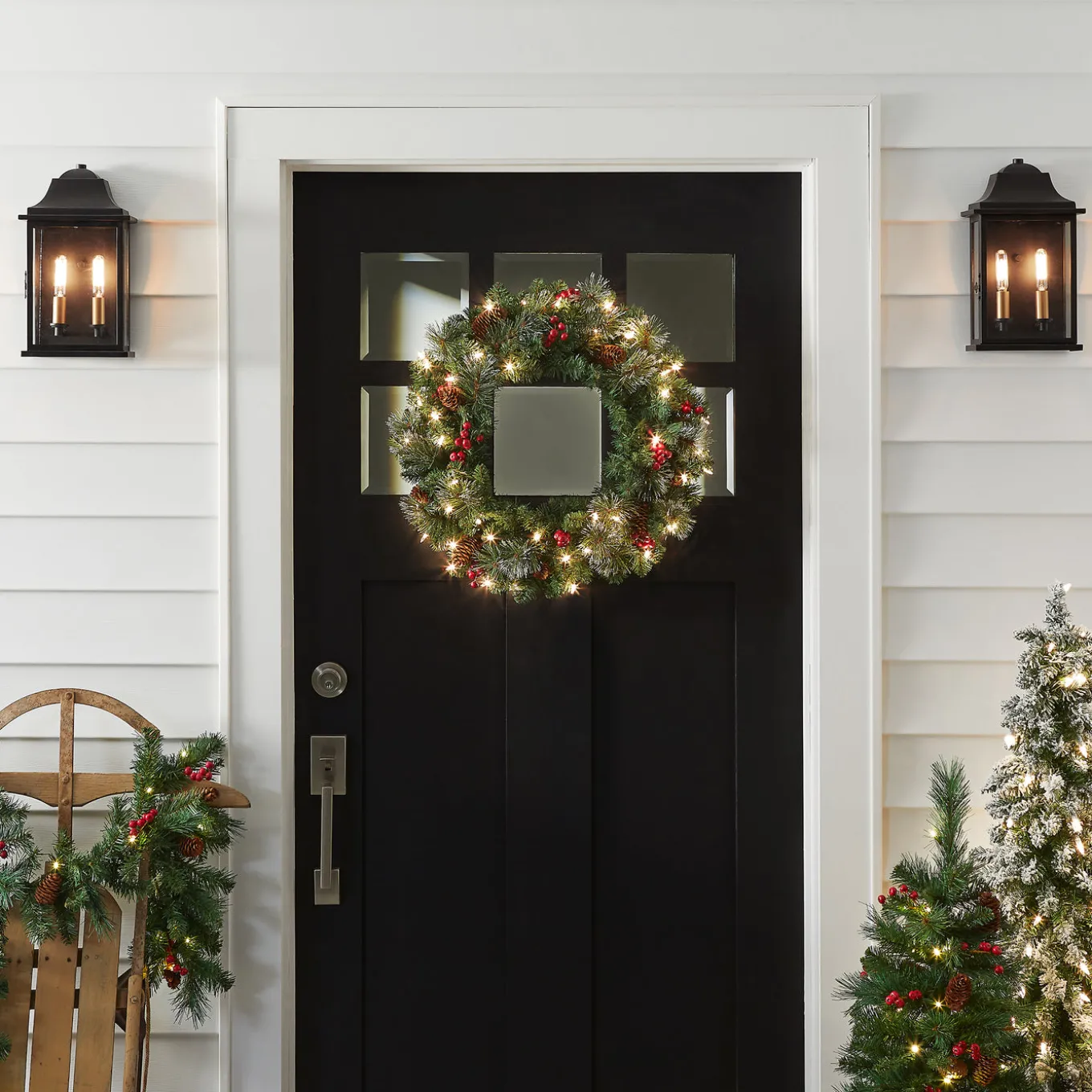 24 in. Pre-Lit Crestwood Spruce Wreath with Clear Lights - Plug In