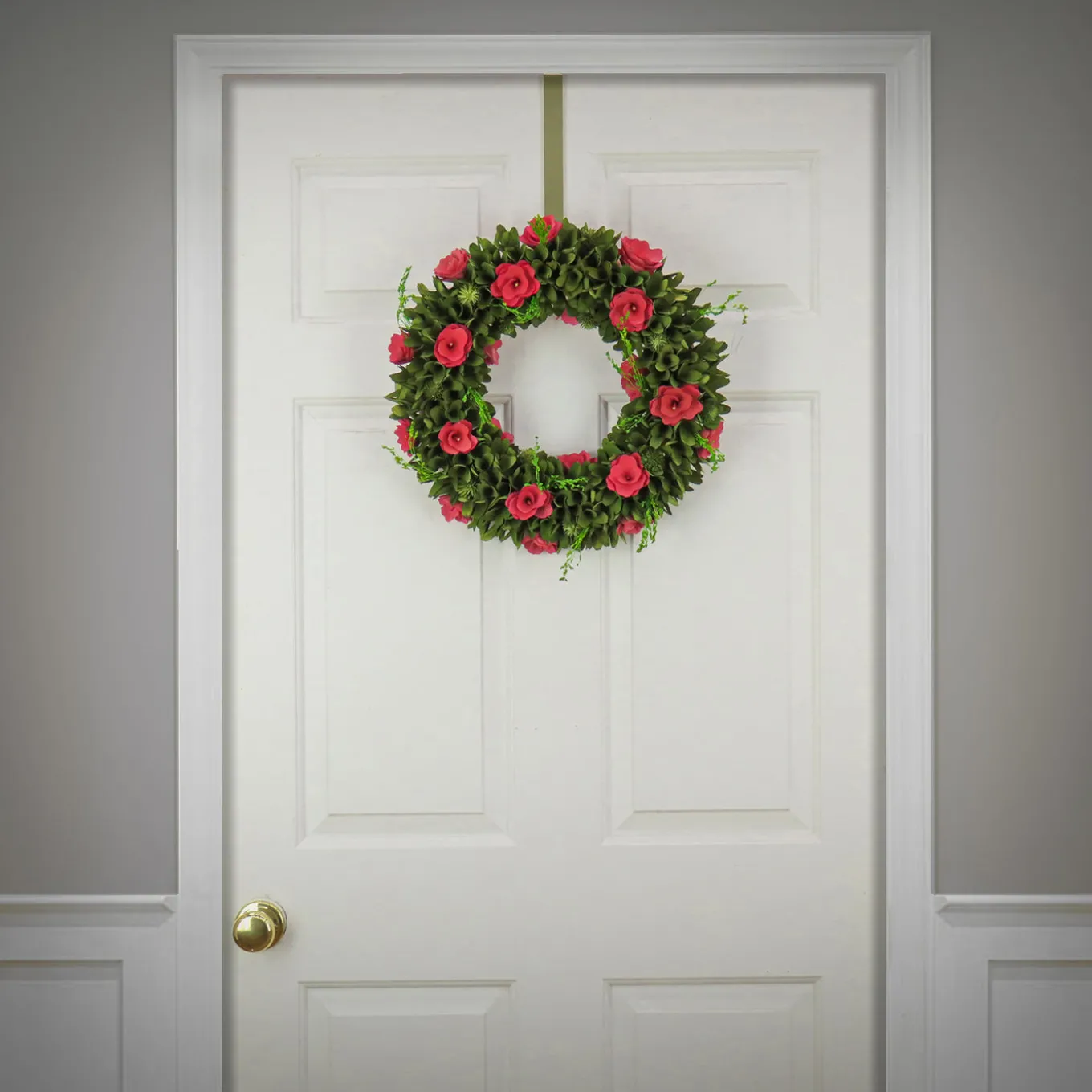 18 in. Spring Wreath with Green Assorted Flower Blooms, Seed Pods, Flowing Green Stems