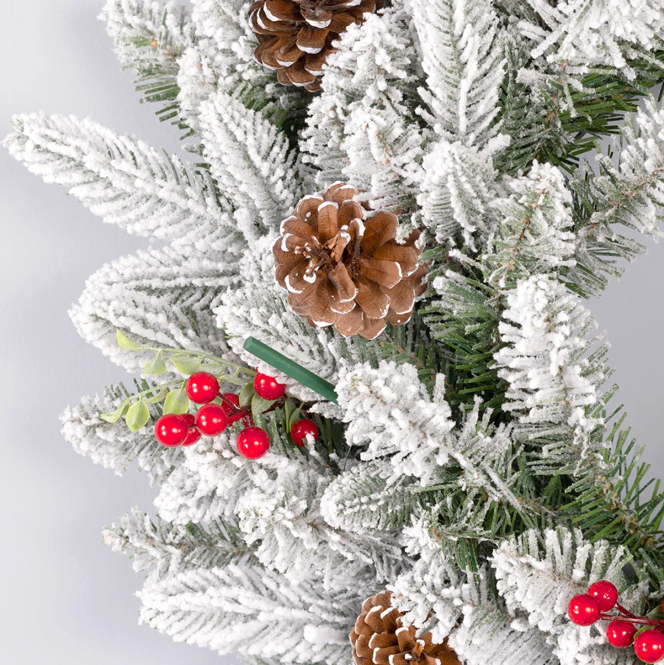 Scented Ornaments, 2-Pack- 6ct Bottle, Christmas Berry, Fragrance-Infused Paper Sticks